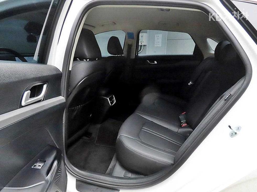 2024 Kia K5 3 photo