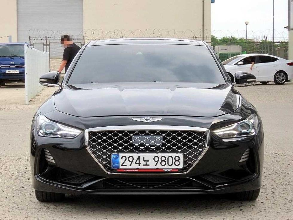 جينيسيس G70