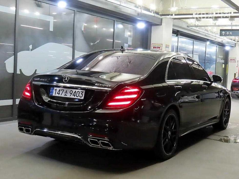 2015 Mercedes-Benz S photo