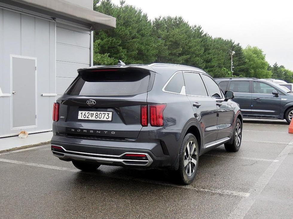 Kia Sorento — miniaturë 4