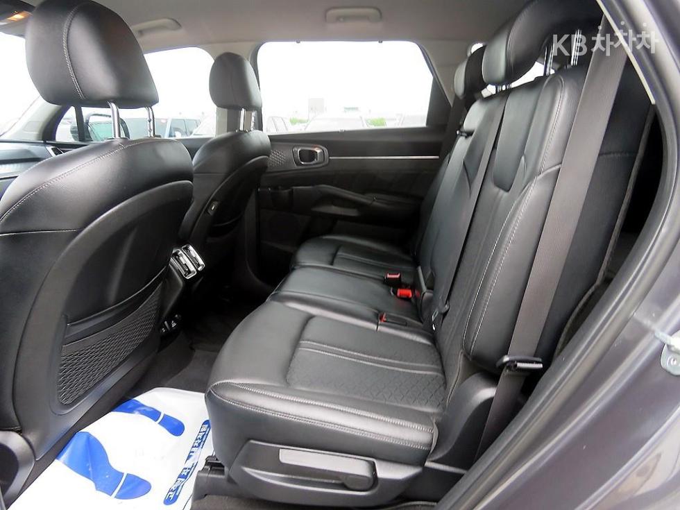 Kia Sorento — miniaturë 8
