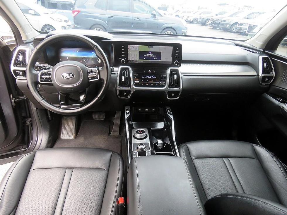 Kia Sorento — miniaturë 9