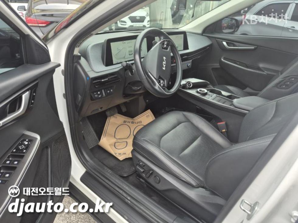 Kia EV6 — miniaturë 7