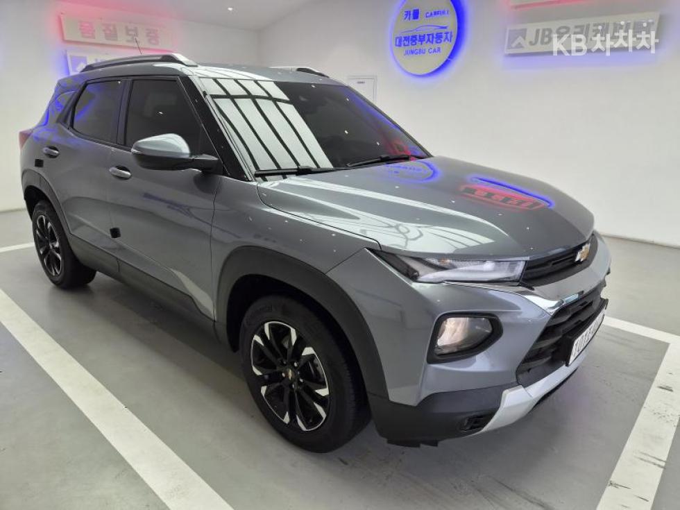 Chevrolet TrailBlazer — miniaturë 3
