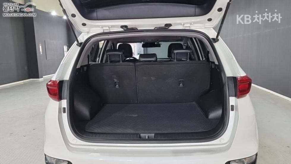 Kia Sportage — miniaturë 18