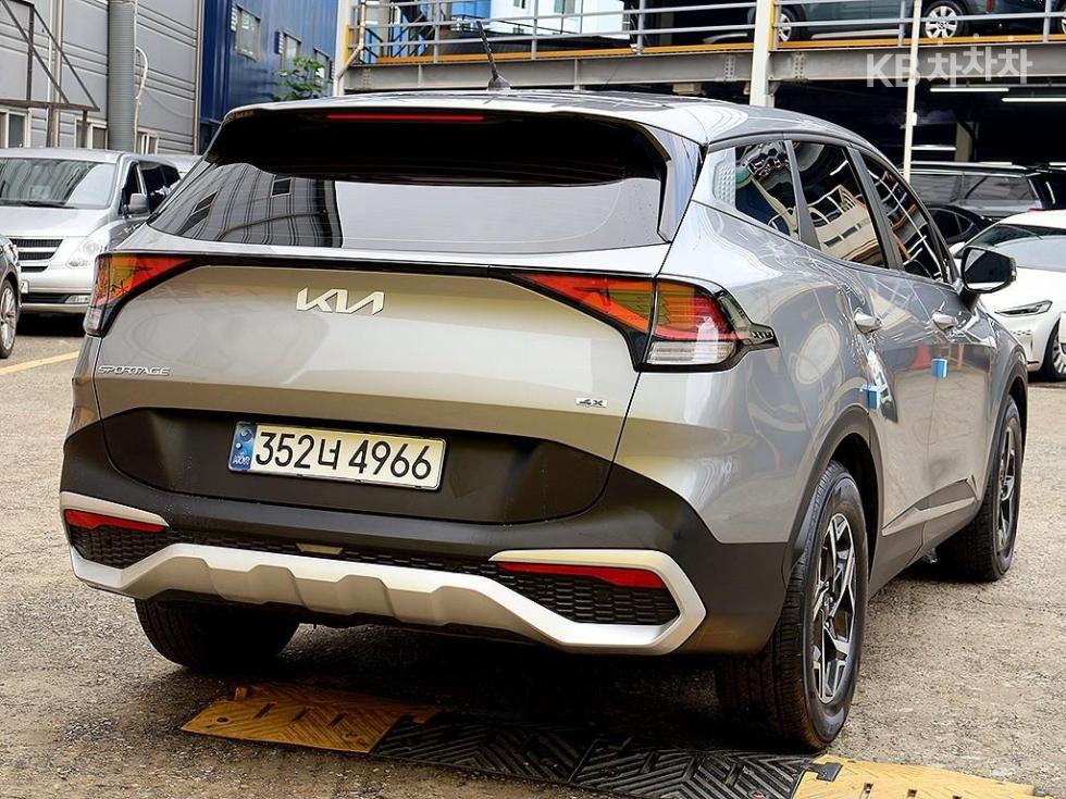 Kia Sportage — miniaturë 4