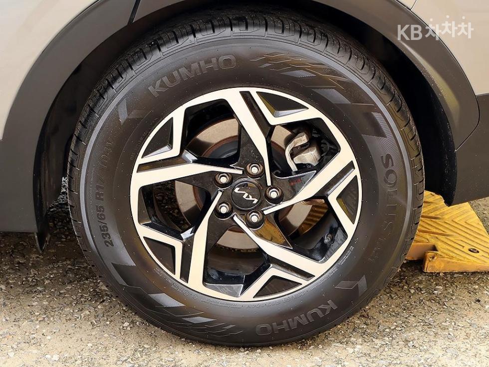 Kia Sportage — miniaturë 18