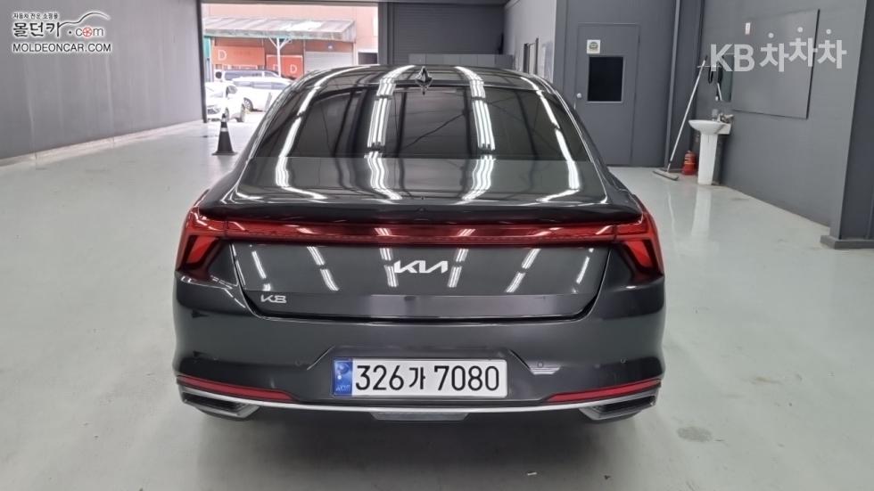 Kia K8 — miniaturë 4