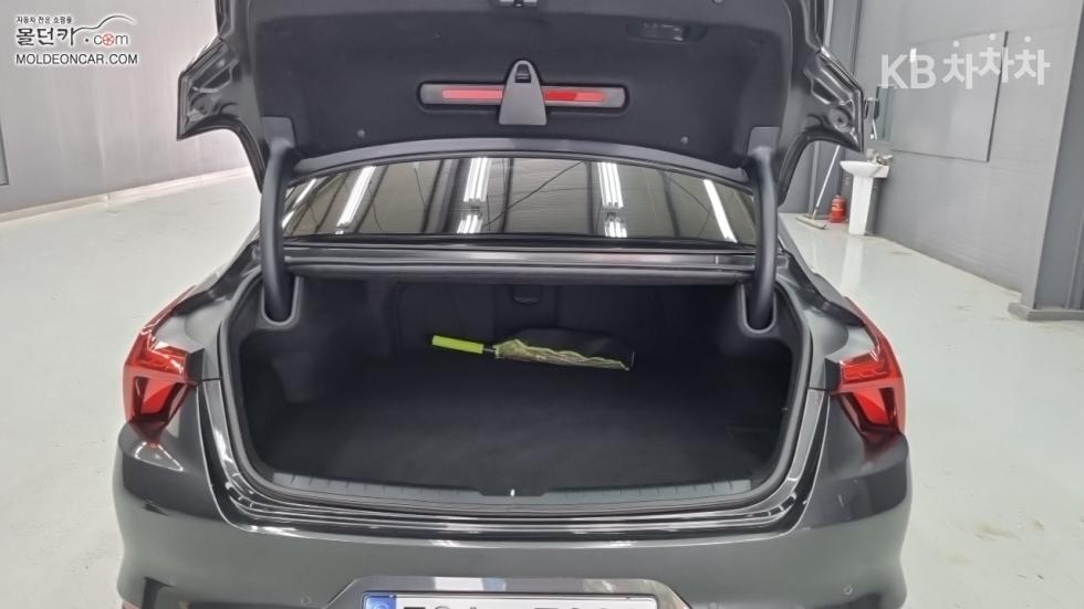 Kia K8 — miniaturë 18