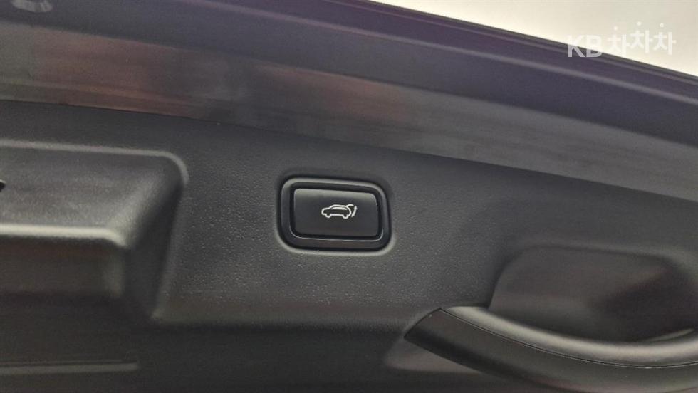 Kia Niro — miniaturë 16