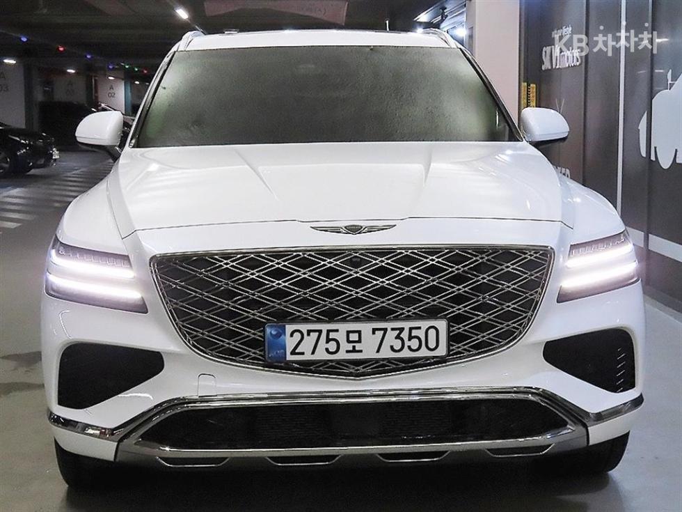2025 Genesis GV80 photo