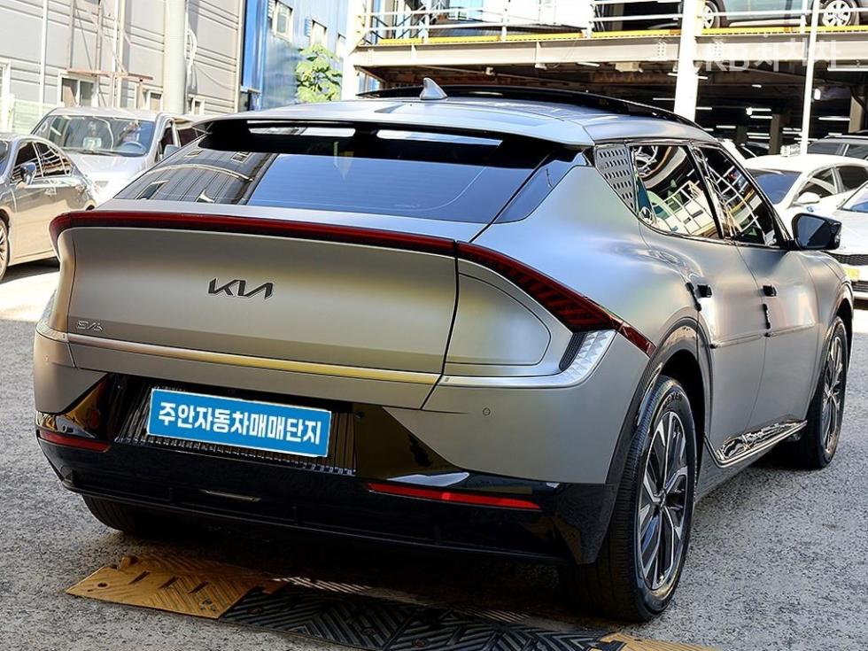 Kia EV6 — miniaturë 4