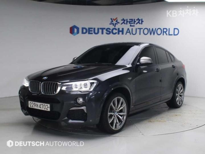 BMW X4 M40i — foto 1