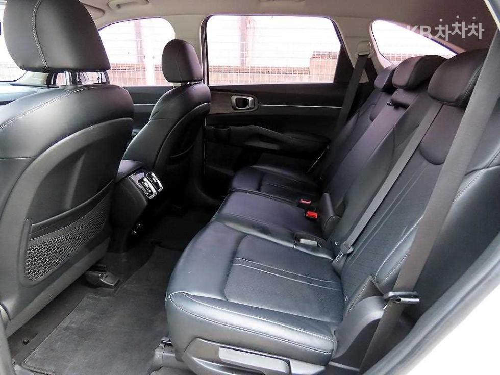 Kia Sorento — miniaturë 6