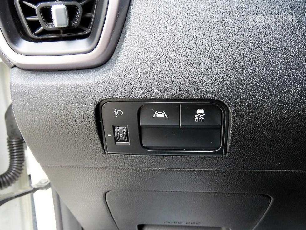 Kia Sorento — miniaturë 12