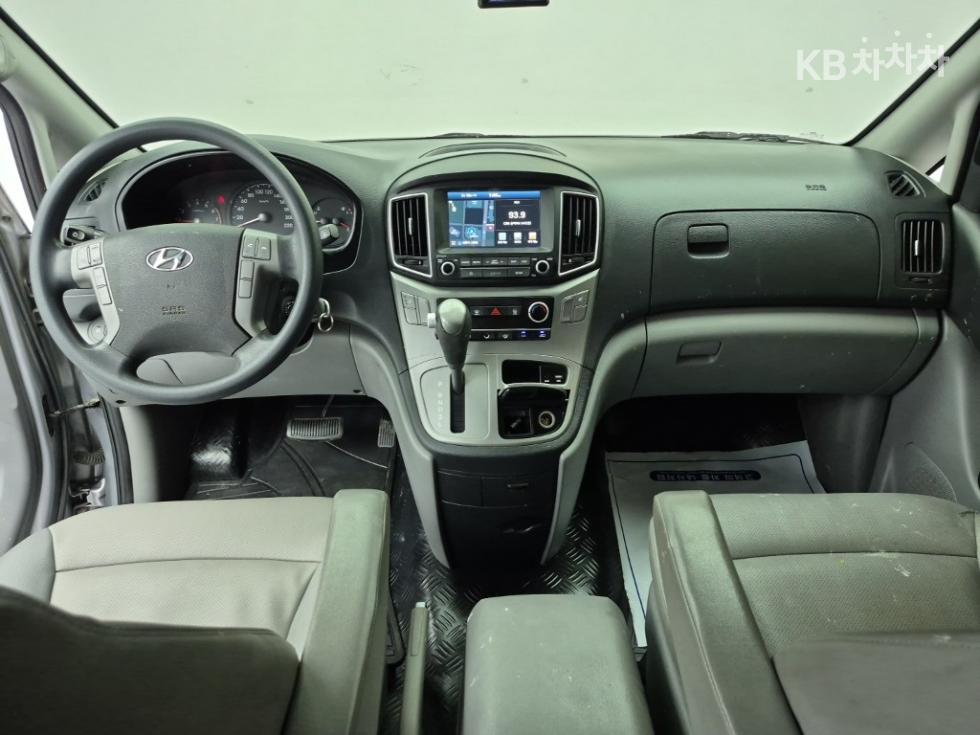 Hyundai Starex — miniaturë 5