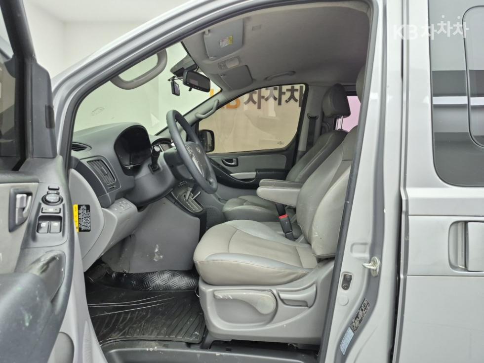 Hyundai Starex — miniaturë 11