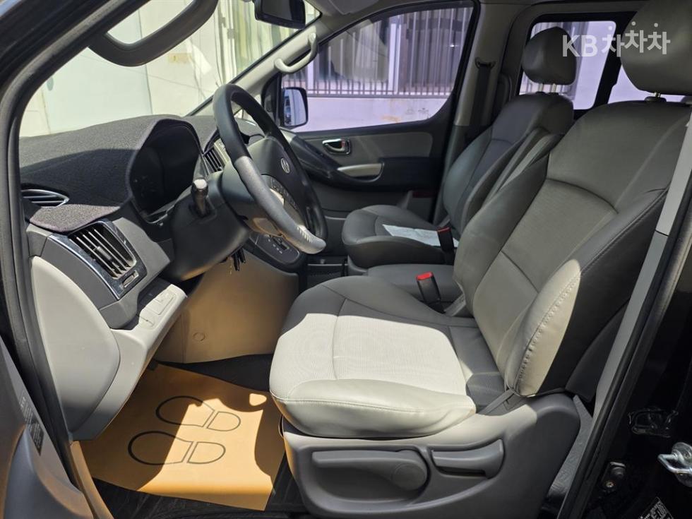 Hyundai Starex — miniaturë 8
