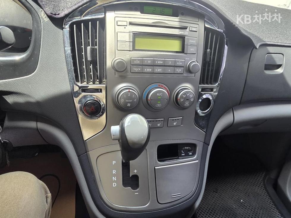 Hyundai Starex — miniaturë 11