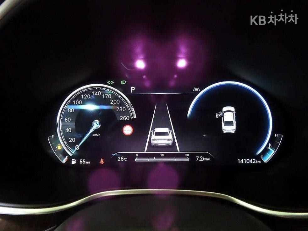 Genesis G80, 2022, фотография 9