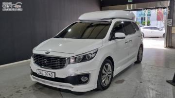 Kia Carnival 9인승 2.2 디젤 하이리무진 — foto 1