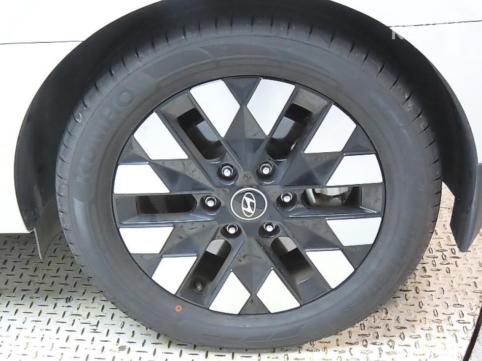 2024 Hyundai Used Car photo