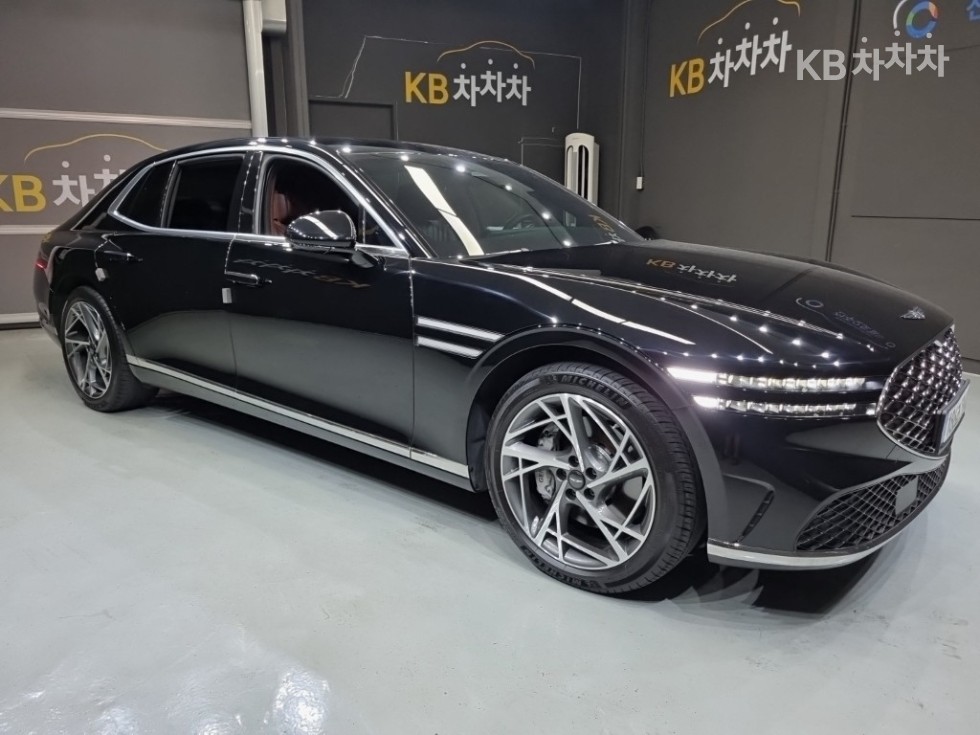 2022 Genesis G90(RS4) photo