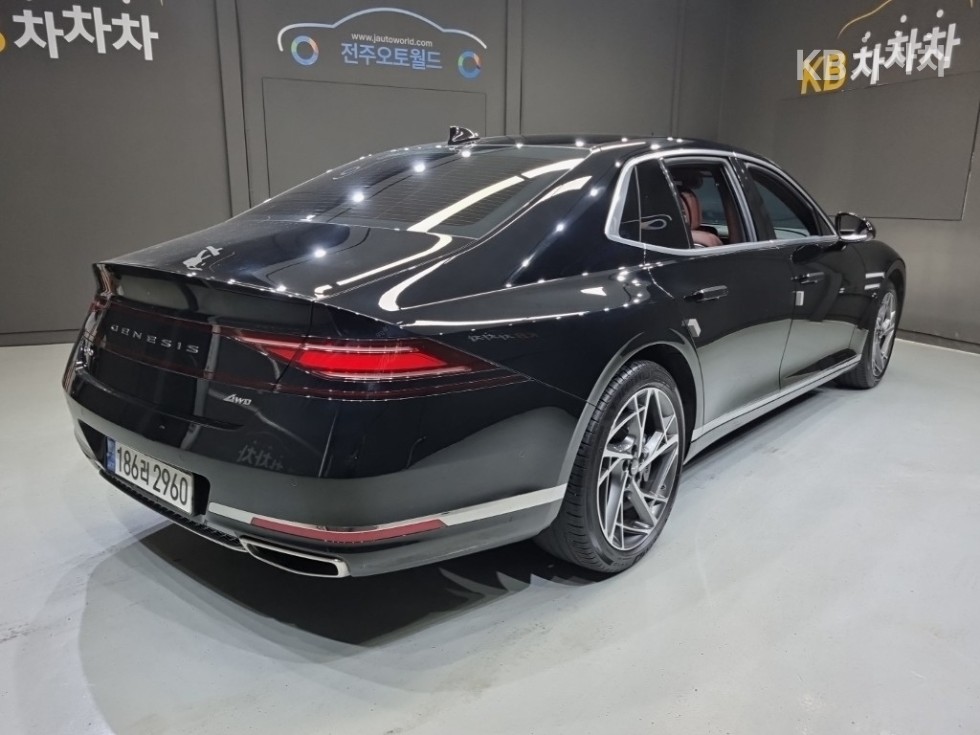 2022 Genesis G90(RS4) photo