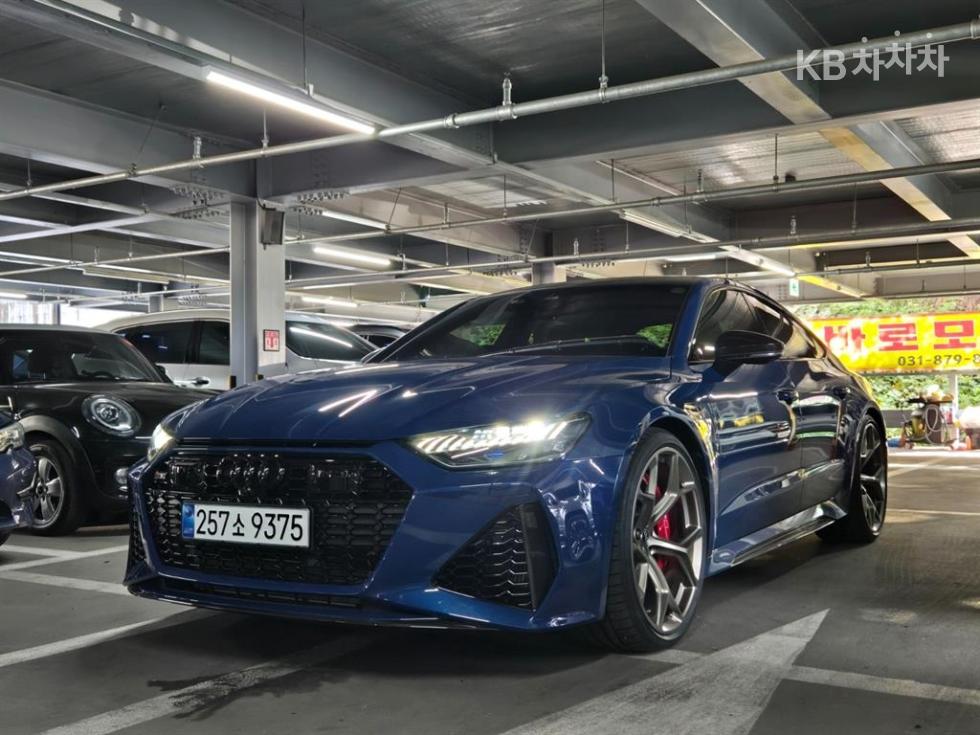 Audi RS7 — miniaturë 3