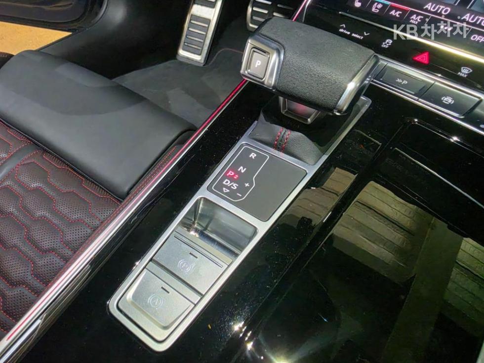Audi RS7 — miniaturë 6