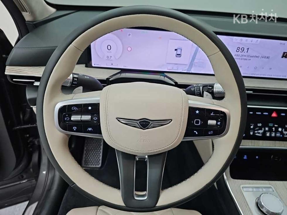 2024 Genesis GV80 photo
