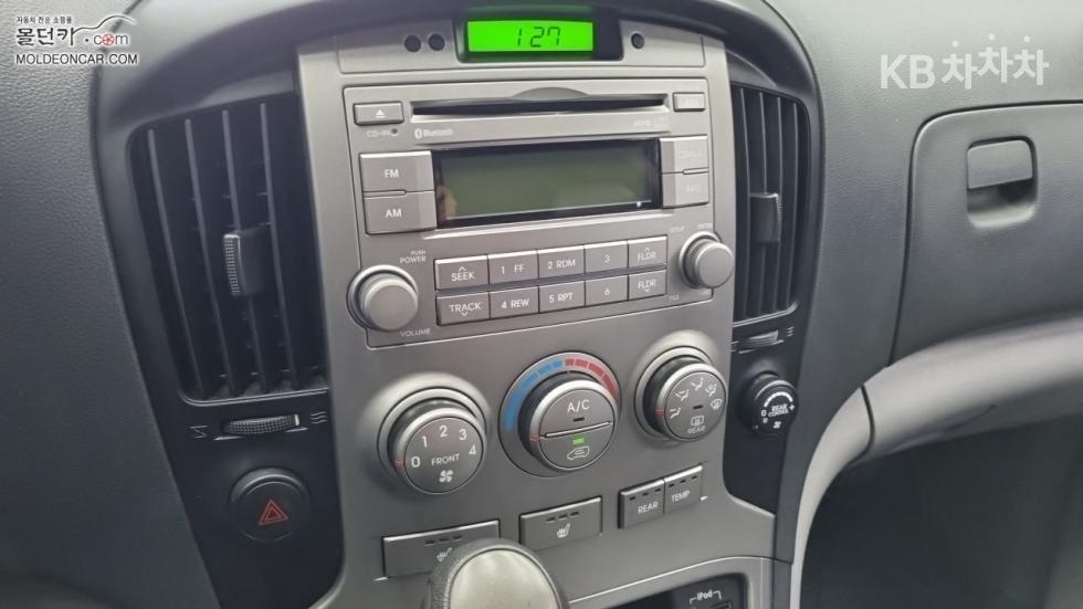 Hyundai Starex — miniaturë 12