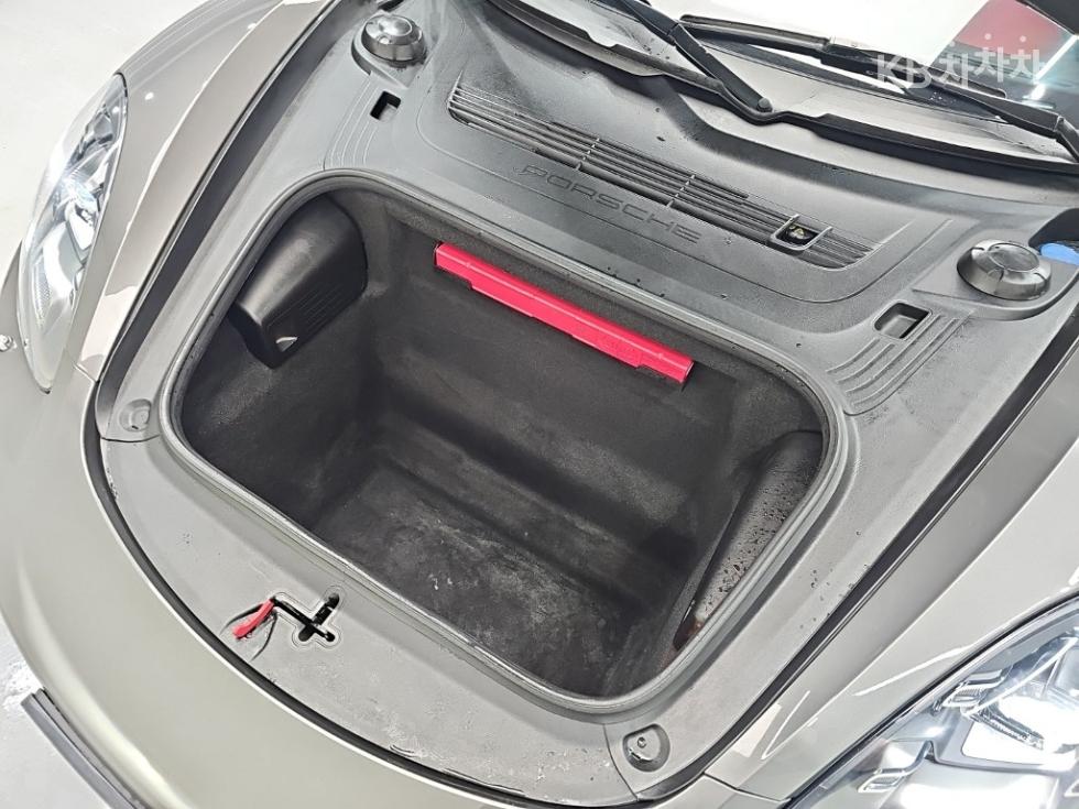 2017 Porsche 718 photo