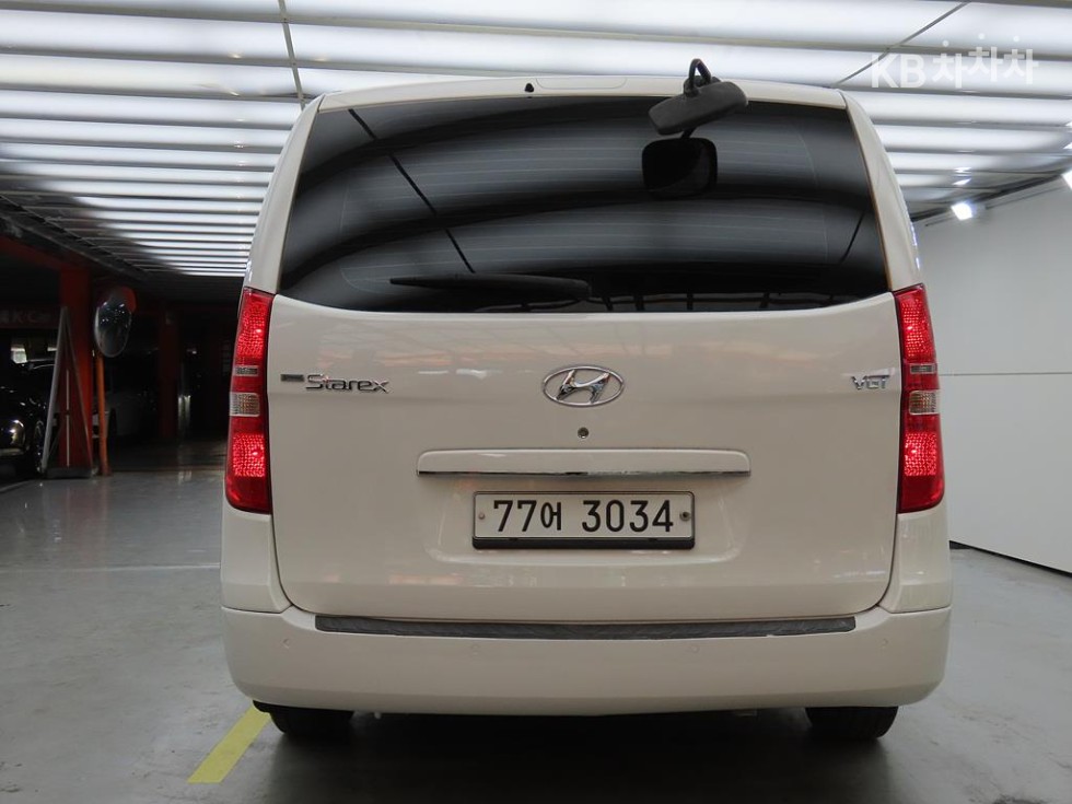 Hyundai Starex — miniaturë 4