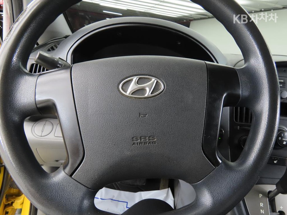 Hyundai Starex — miniaturë 10