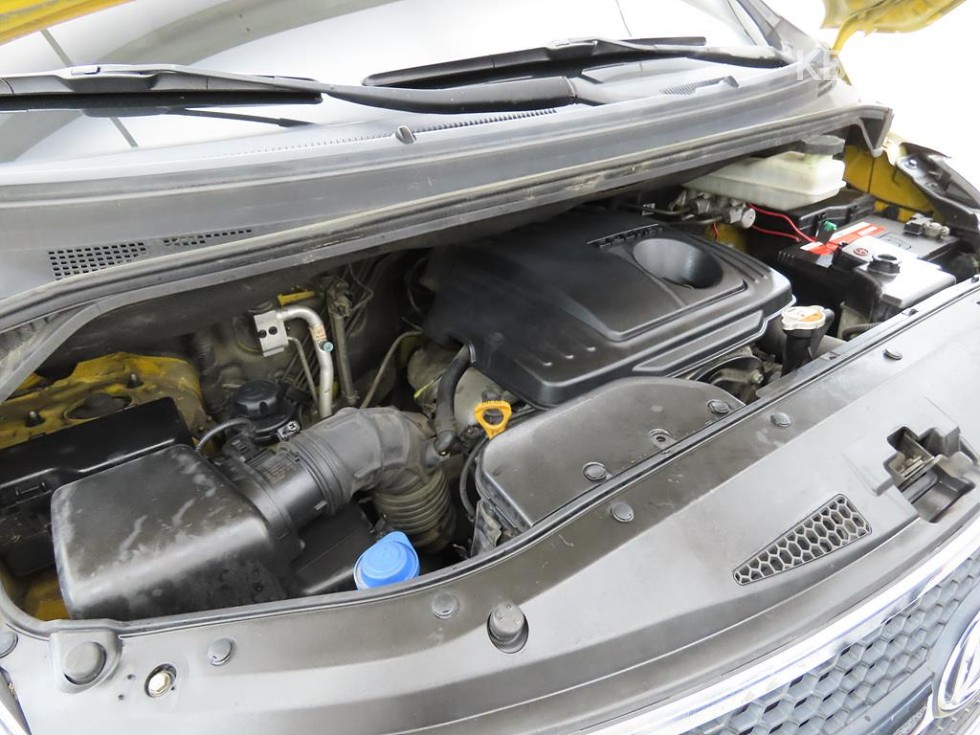 Hyundai Starex — miniaturë 18