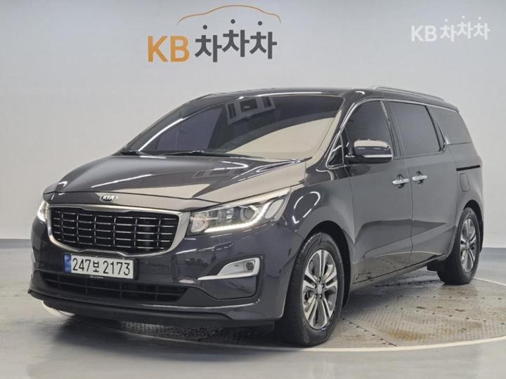 Kia 9인승 2.2 디젤 프레스티지 — foto 1