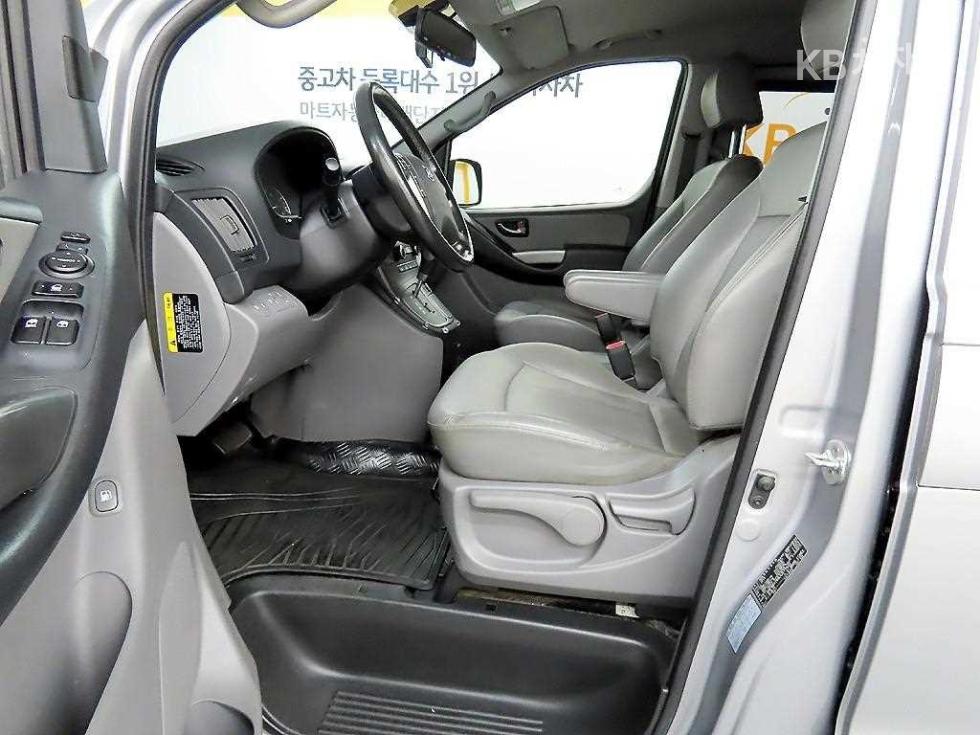 Hyundai Starex — miniaturë 5