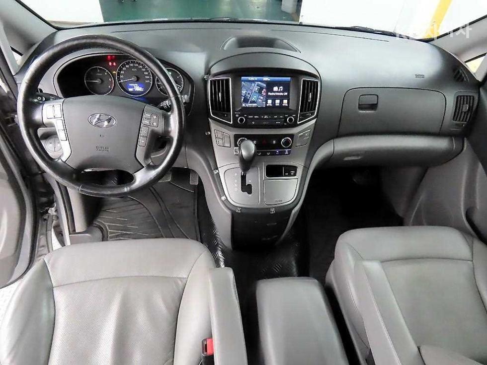 Hyundai Starex — miniaturë 7