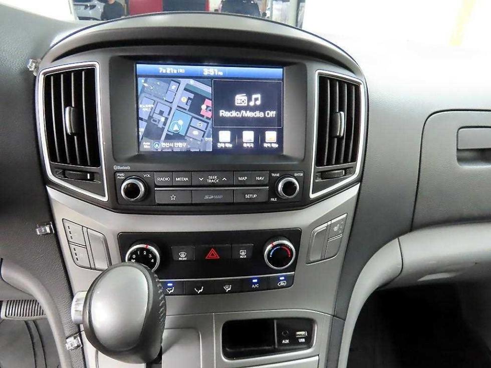 Hyundai Starex — miniaturë 13