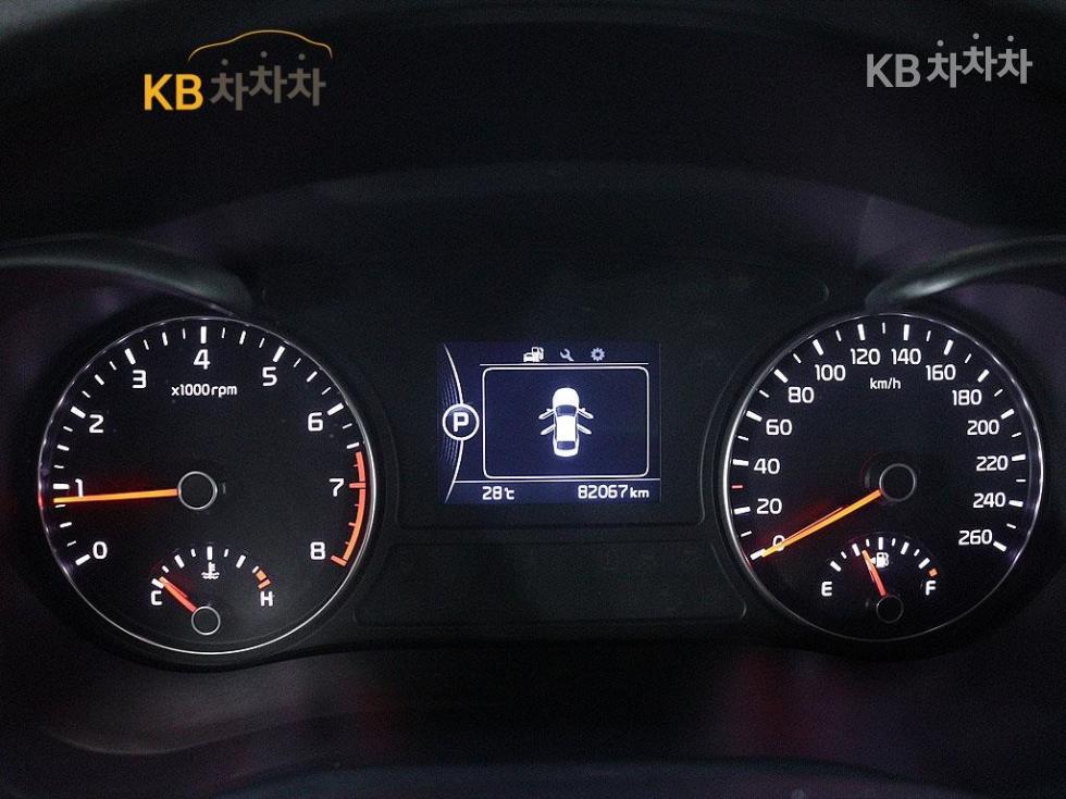 Kia K5 — miniaturë 6