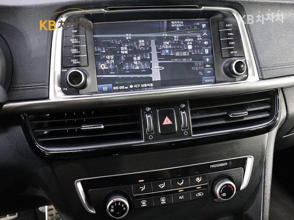 Kia K5 — miniaturë 8