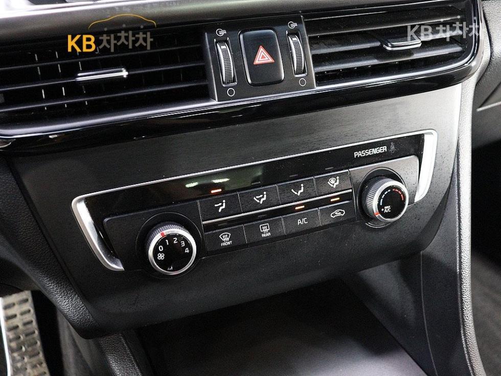 Kia K5 — miniaturë 9