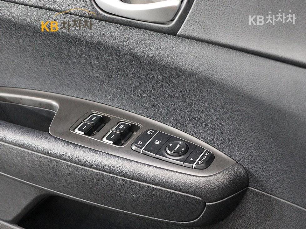 Kia K5 — miniaturë 14
