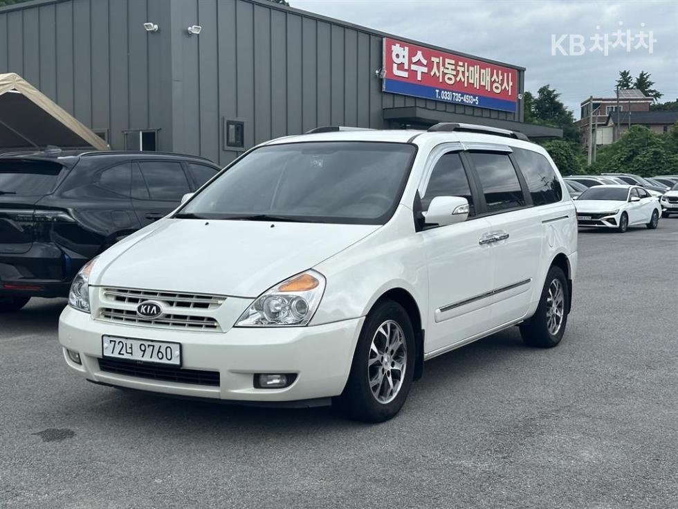 Kia Carnival — miniaturë 3
