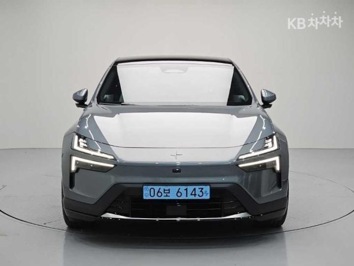 Polestar Polestar 4 2026 photo 2