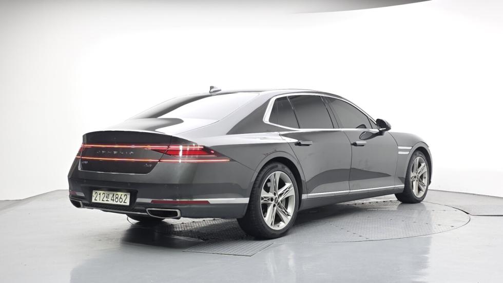 2022 Genesis G90(RS4) photo