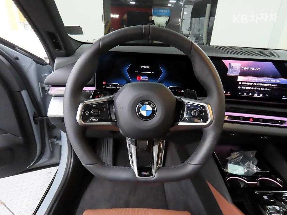 BMW 5er — miniaturë 9