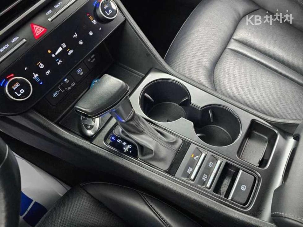Hyundai Sonata — miniaturë 9