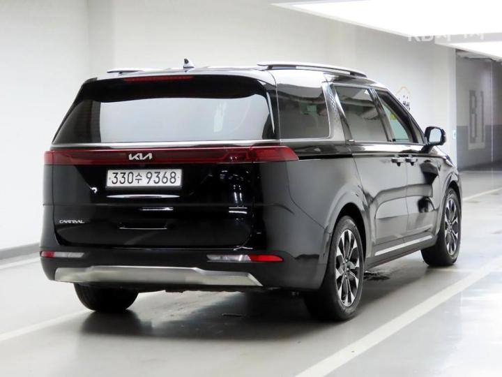 Kia Carnival — miniaturë 4